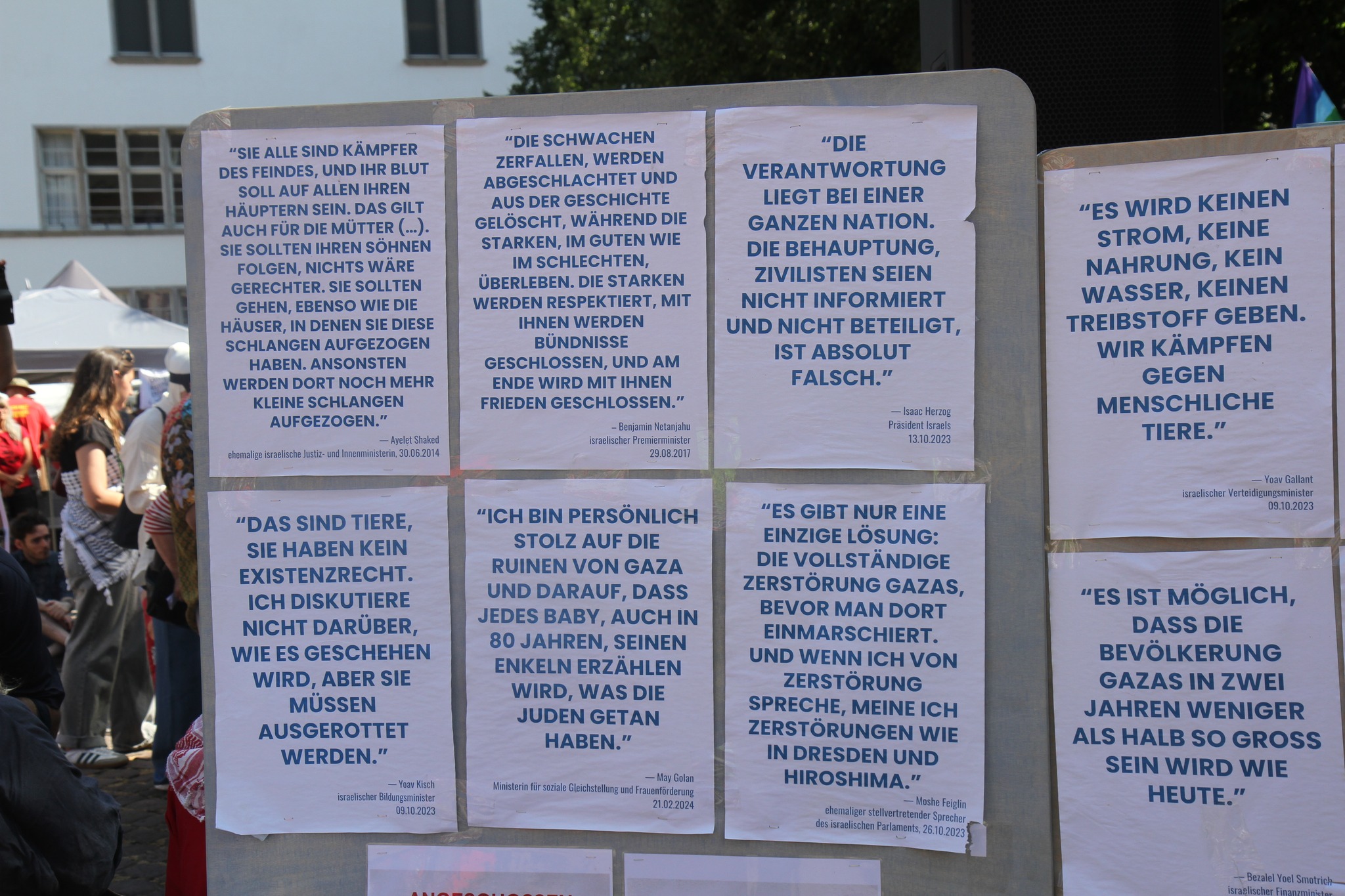 Tafel auf dem Al-Issawiyeh Camp Heidelberg - Zitate